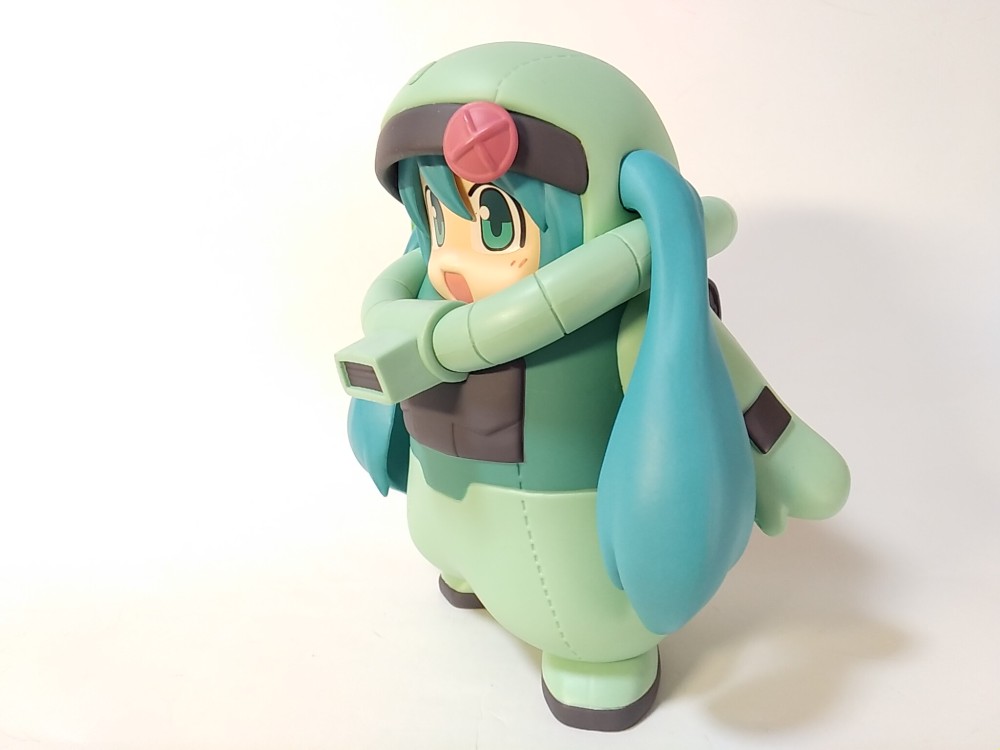 第114回：ガンダム45周年×初音ミク フィギュア ザクぐるみ [初音ミクVer.]