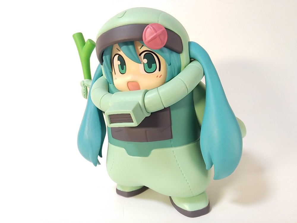 第114回：ガンダム45周年×初音ミク フィギュア ザクぐるみ [初音ミク